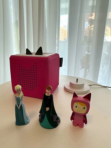 Toniebox kids audio speaker - toniebox,